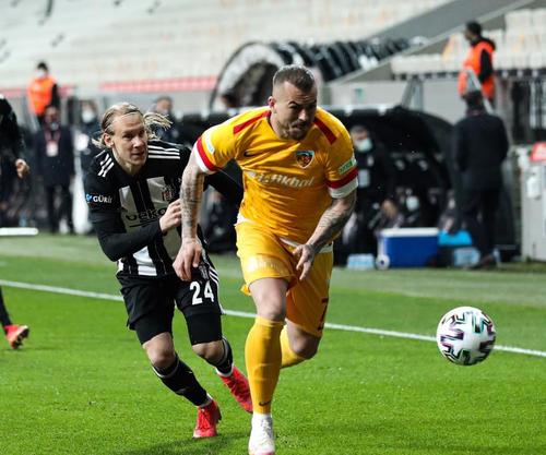 Dennis Alibec, assist cu Beșiktaș FOTO Facebook Kayserispor