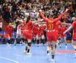 România a învins Austria, scor 38-29, și s-a calificat la Campionatul European de handbal feminin din acest an. Selecționerul Adi Vasile și sportivele „tricolore” au mulțumit publicului de la Vâlcea.