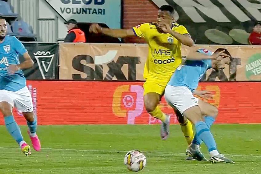 Irobiso a intrat în Matricardi și a primit penalty