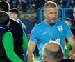 Eliminat după ce a împins arbitrul! 2 galbene în 2 minute în Superligă
