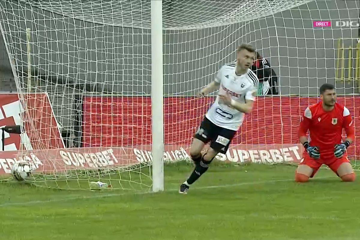 Gafă Flavius Croitoru în U Cluj - CS Mioveni