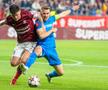 Cristi Săpunaru în duel cu Darius Olaru, foto: Raed Krishan / GSP