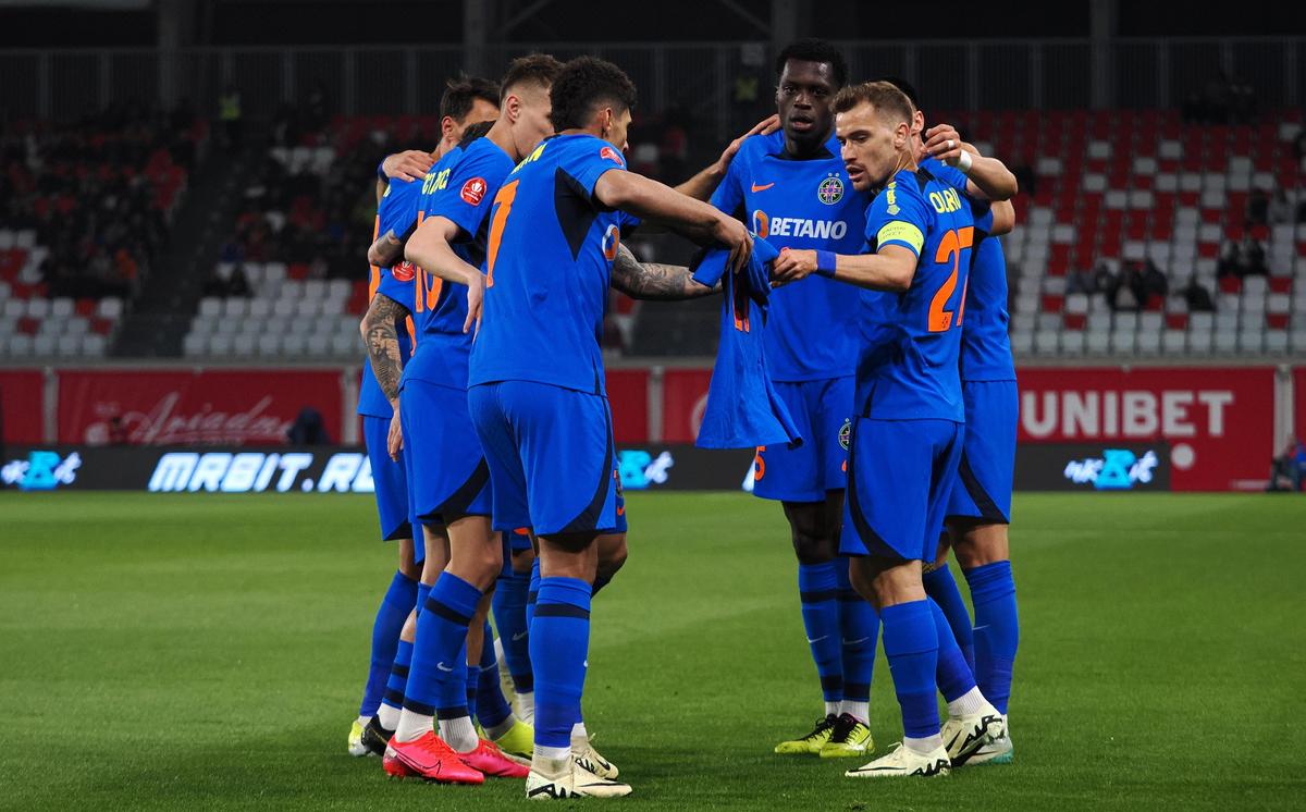 Fotbalistul din Superliga testat pozitiv a revenit pe teren aseară: „Nu o să credeți de la ce a pornit totul”