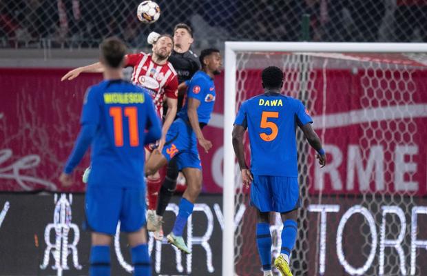 Șontâc-șontâc spre titlu! FCSB l-a pierdut pe Coman și a irosit șansa de a fi campioană din această etapă