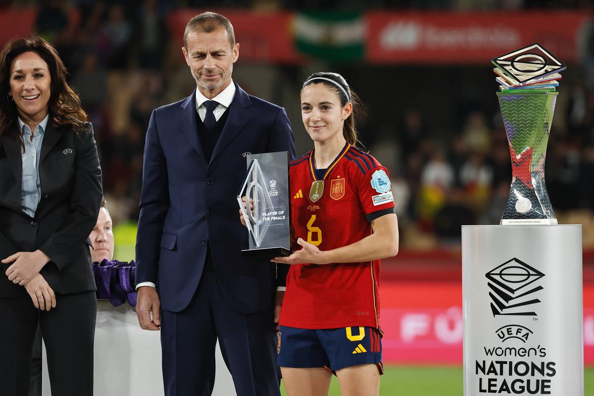 Pep Guardiola s-a întâlnit cu cea mai în vogă fotbalistă și a fost ofertat: „Aș veni gratis, dar trebuie să te avertizez că alta e problema”