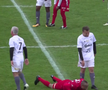 Emmanuel Macron a jucat un meci de fotbal în scop caritabil! Ce supervedete au evoluat