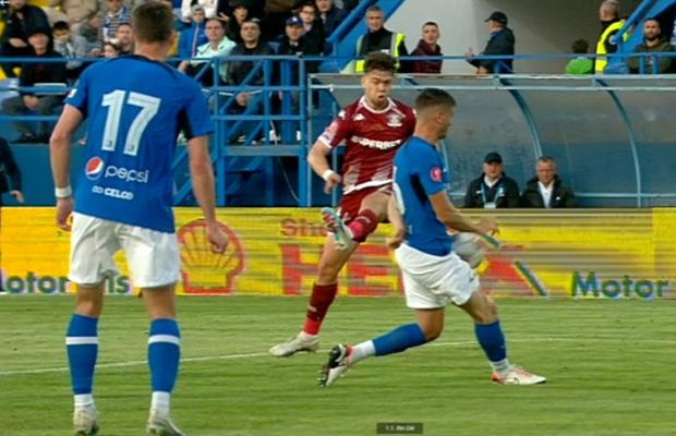 Fază discutabilă de arbitraj în Farul - Rapid » Giuleștenii au egalat după un penalty contestat de constănțeni