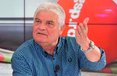 „Nici Paszkany, nici Borcea nu voiau să știe primul 11” » Cu ce nume-surpriză avea Ioan Andone probleme: „Trebuia să aiuresc 15 jucători, să nu se prindă”