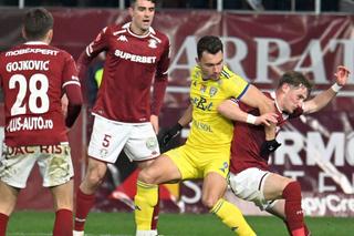 Continuă problemele la Rapid! Impresarul fotbalistului se revoltă: „Băi, ce faceți cu el?”