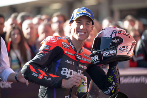 Aleix Espargaro, declarație surprinzătoare înaintea revenirii în circuit: „Mă simt mai degrabă ciclist decât pilot MotoGP”. FOTO: Imago