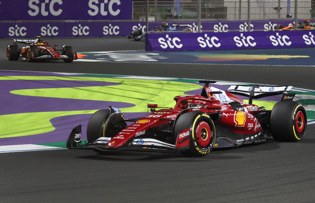 Curios, dar adevărat » Liderul din Formula 1 este mai tânăr decât liderul din Formula 2!