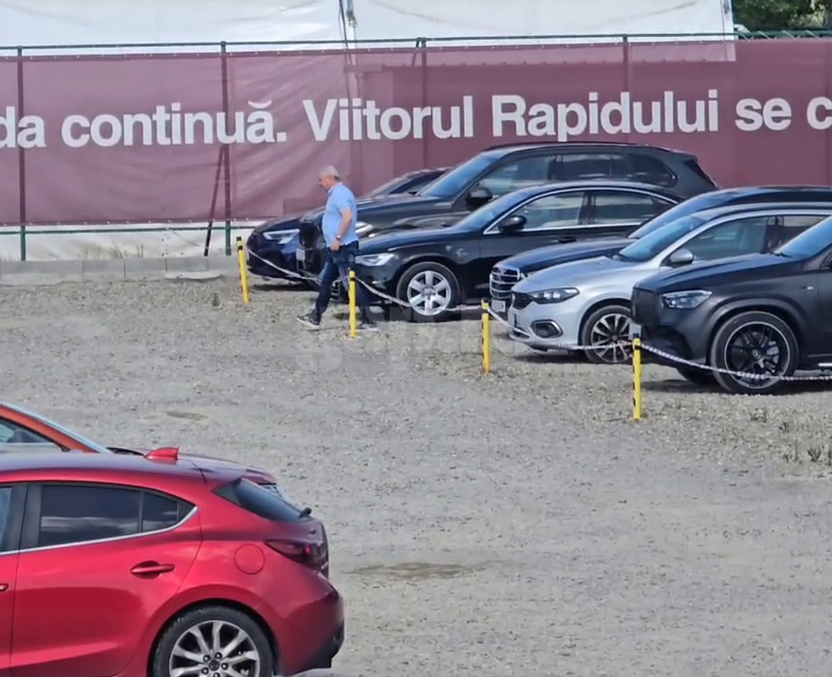 Marius Șumudică la antrenamentul după eliminarea din Cupa României