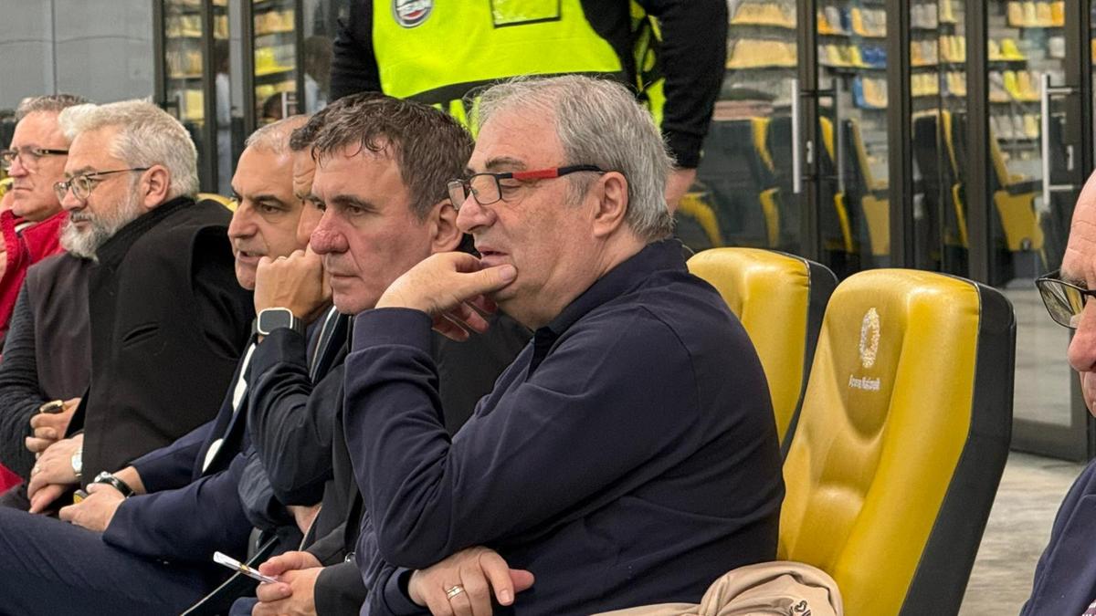 Gică Hagi, la FCSB - Petrolul