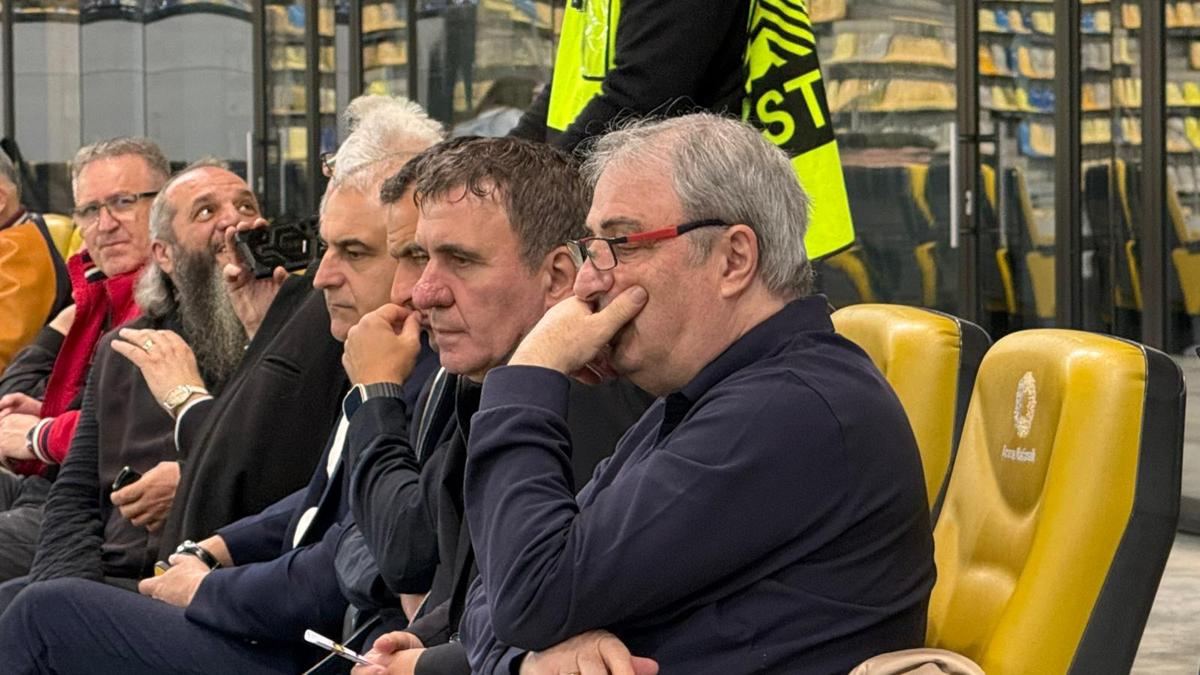 Gică Hagi, la FCSB - Petrolul