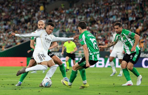 Remiză pentru Real Madrid » „Galacticii” se încurcă în cursa pentru titlu după deplasarea la Betis