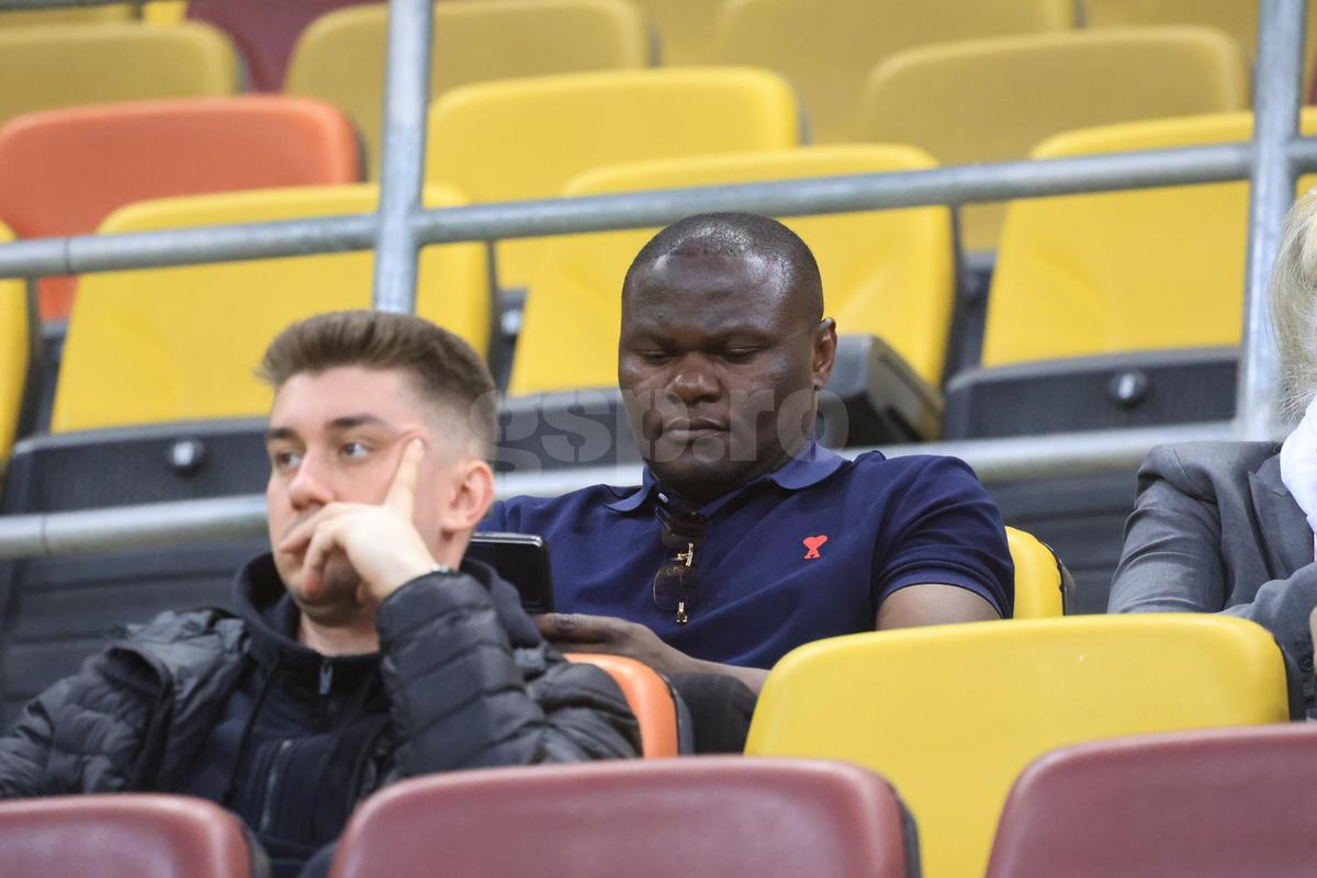 Pierre Boya prezent la FCSB - Petrolul