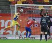 Imagini din meci FCSB - Petrolul // foto: Ionuț Iordache și Andrei Furnigă
