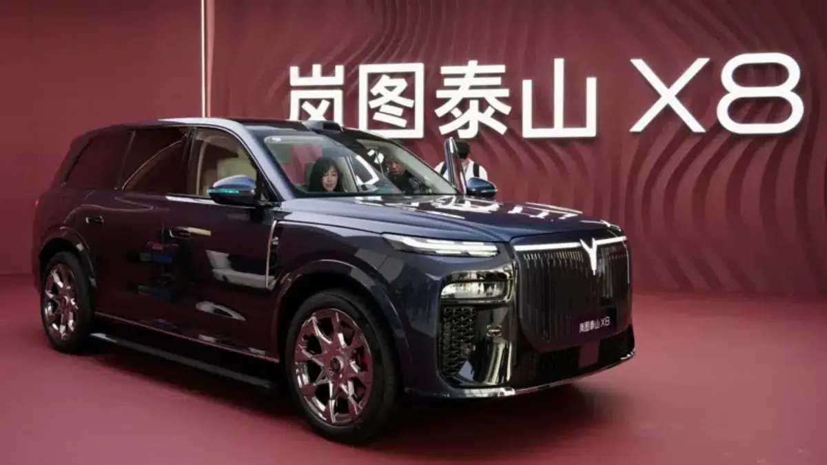 Voyah Taishan X8