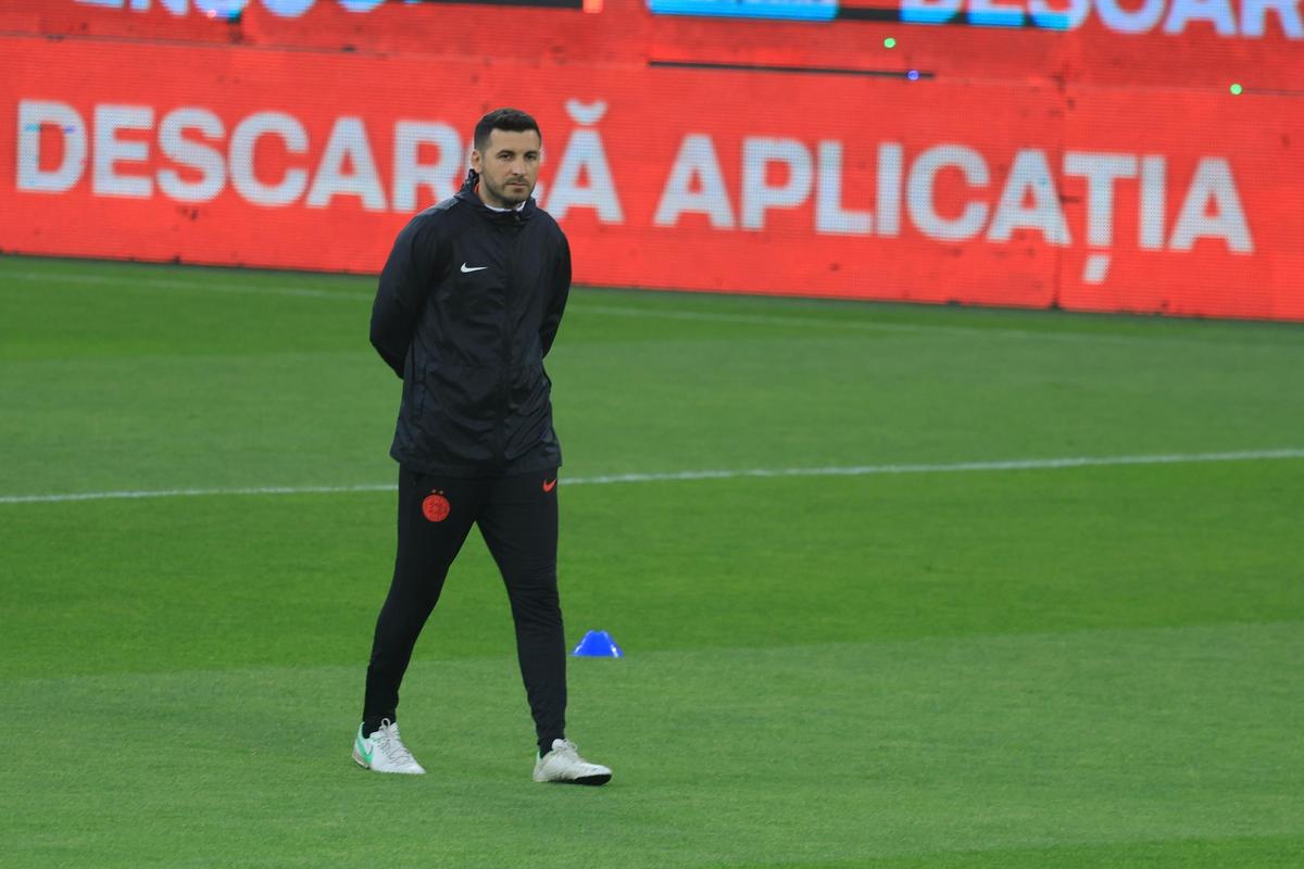Lucian Filip nu s-a comportat ca un „principal” » Detaliul inedit surprins înainte de FCSB - Petrolul
