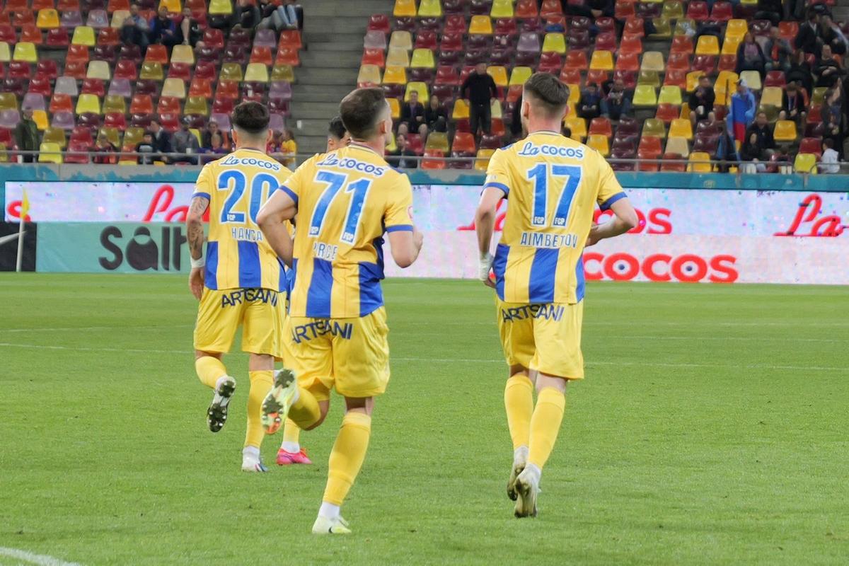 Imagini din meci FCSB - Petrolul // foto: Ionuț Iordache și Andrei Furnigă