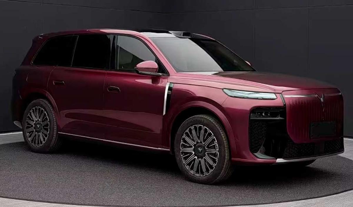 Chinezii au prezentat „Rolls-Royce-ul de pe Temu” » Prețul este de 10 ori mai mic