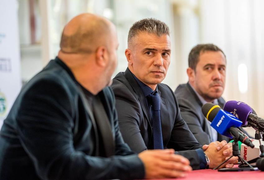Daniel Pancu (centru) și Florin Manea (stânga) au avut un conflict îndelungat