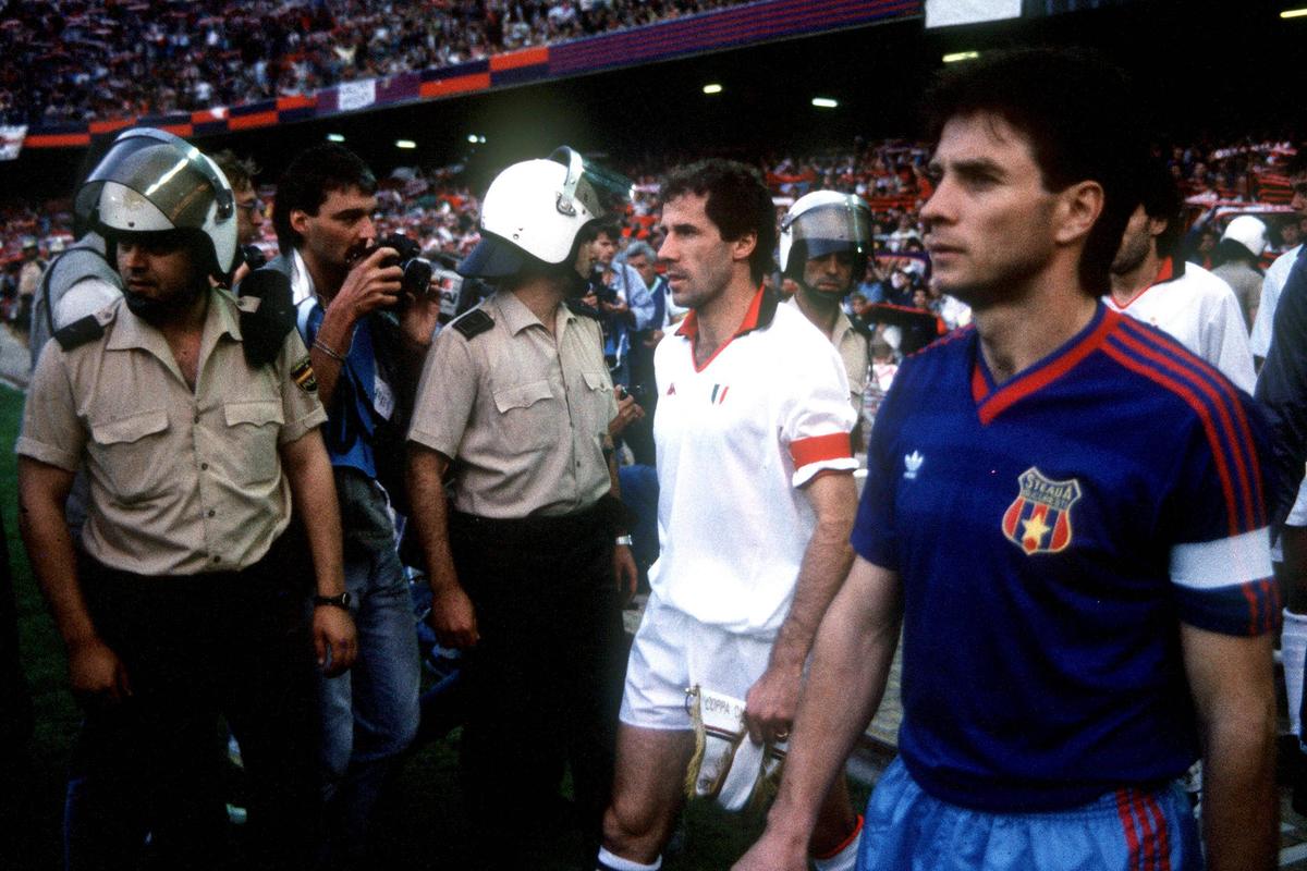 Episodul 5: Steaua - AC Milan 0-4 » Ștefan Iovan și Tudorel Stoica, randament excelent împotriva tripletei fantastice Gullit - Rijkaard - Van Basten