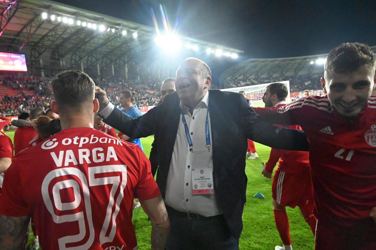 Ioan Ovidiu Sabău, după finala Cupei României: „E prea devreme să vorbim de ce va fi de mâine. Am nevoie de 2-3 zile libere, am fost foarte afectat”