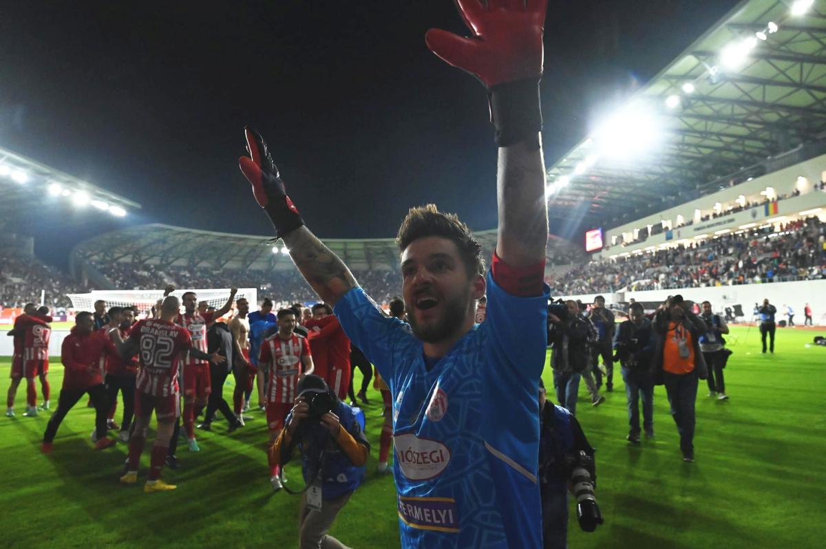 Ioan Ovidiu Sabău, după finala Cupei României: „E prea devreme să vorbim de ce va fi de mâine. Am nevoie de 2-3 zile libere, am fost foarte afectat”
