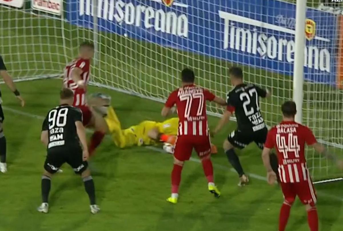 Fază controversată în finala Cupei României » Sepsi a cerut gol, Cătălin Popa și Istvan Kovacs n-au fost de acord