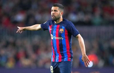 Jordi Alba a plecat de la FC Barcelona, dar ar putea rămâne în Spania » Este dorit de o rivală + Echipe din Italia, Anglia și Arabia Saudită, și ele interesate