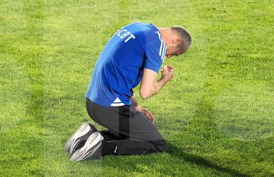 Așa salvezi o echipă?! Bogdan Andone a făcut inventarul: „80 de ecleruri, 150 de mici, două tăvi de cartofi prăjiți. Inspirație de moment”