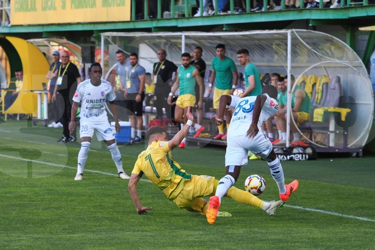 Așa salvezi o echipă?! Bogdan Andone a făcut inventarul: „80 de ecleruri, 150 de mici, două tăvi de cartofi prăjiți. Inspirație de moment”