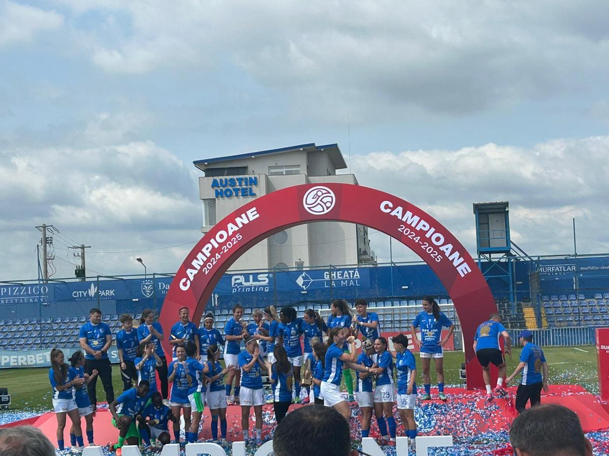 Farul a câștigat campionatul la fotbal feminin