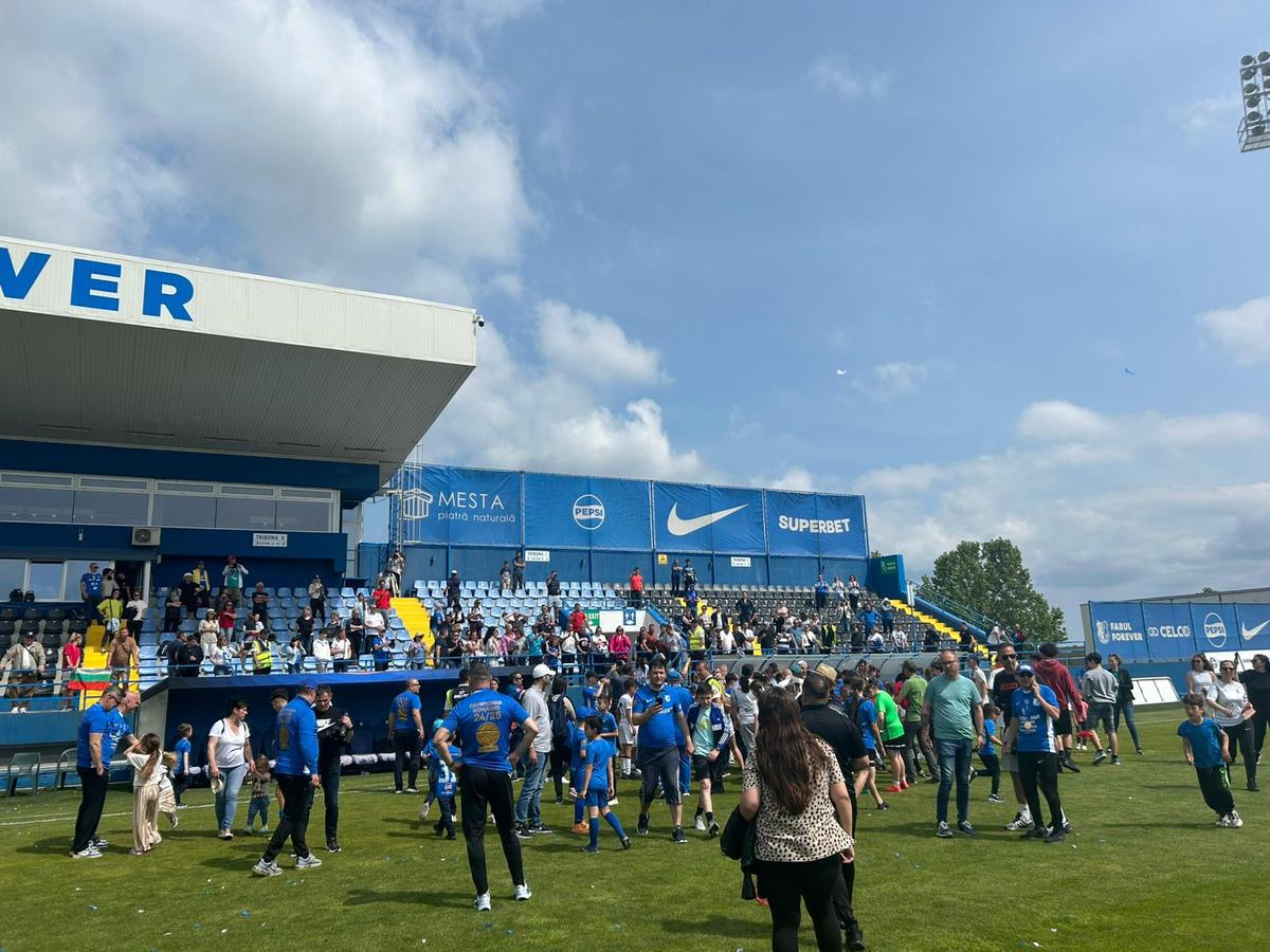 Farul a câștigat campionatul la fotbal feminin