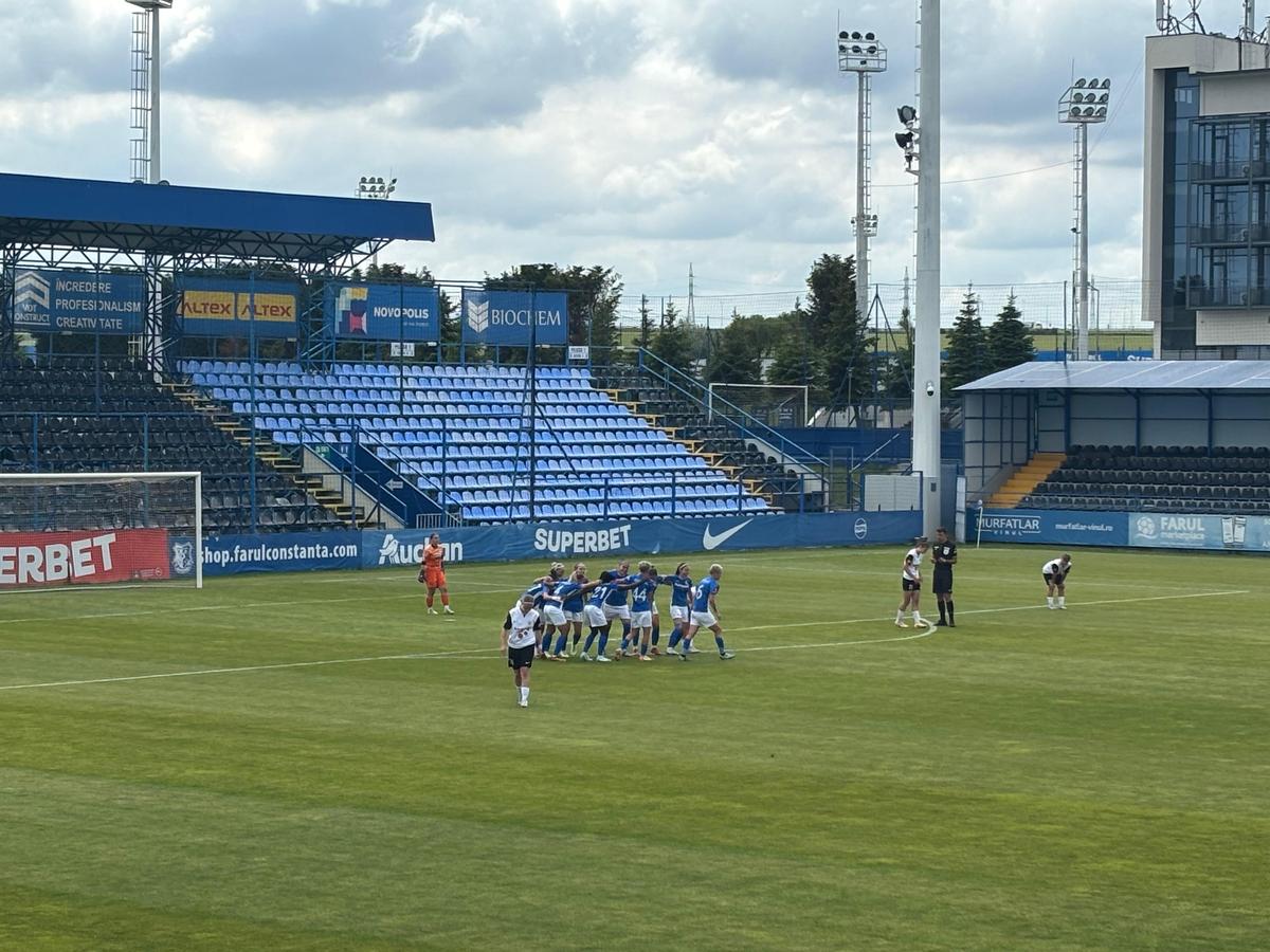 Farul - U Cluj la fotbal feminin