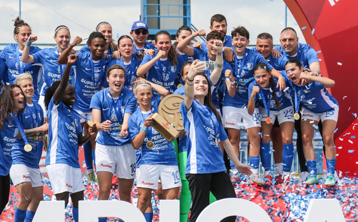 Farul a câștigat campionatul la fotbal feminin