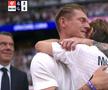 Copleșitor! S-au oprit în timpul meciului și au format garda de onoare pentru Luka Modric. Croatul, în lacrimi la ultimul lui meci pe „Bernabeu”