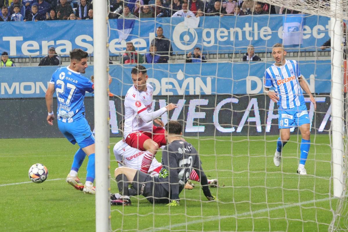 Universitatea Craiova - Dinamo, în etapa 10 din play-off-ul Superligii, foto: Ionuț Iordache