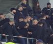 Conflict în peluza lui Dinamo la meciul cu Universitatea Craiova