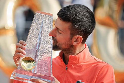 Novak Djokovic a câștigat trofeul cu numărul 100 / Foto: Instagram