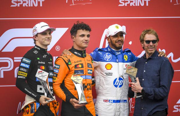Lewis Hamilton și-a ales favoritul: „Este pe drumul cel bun pentru a deveni campion”