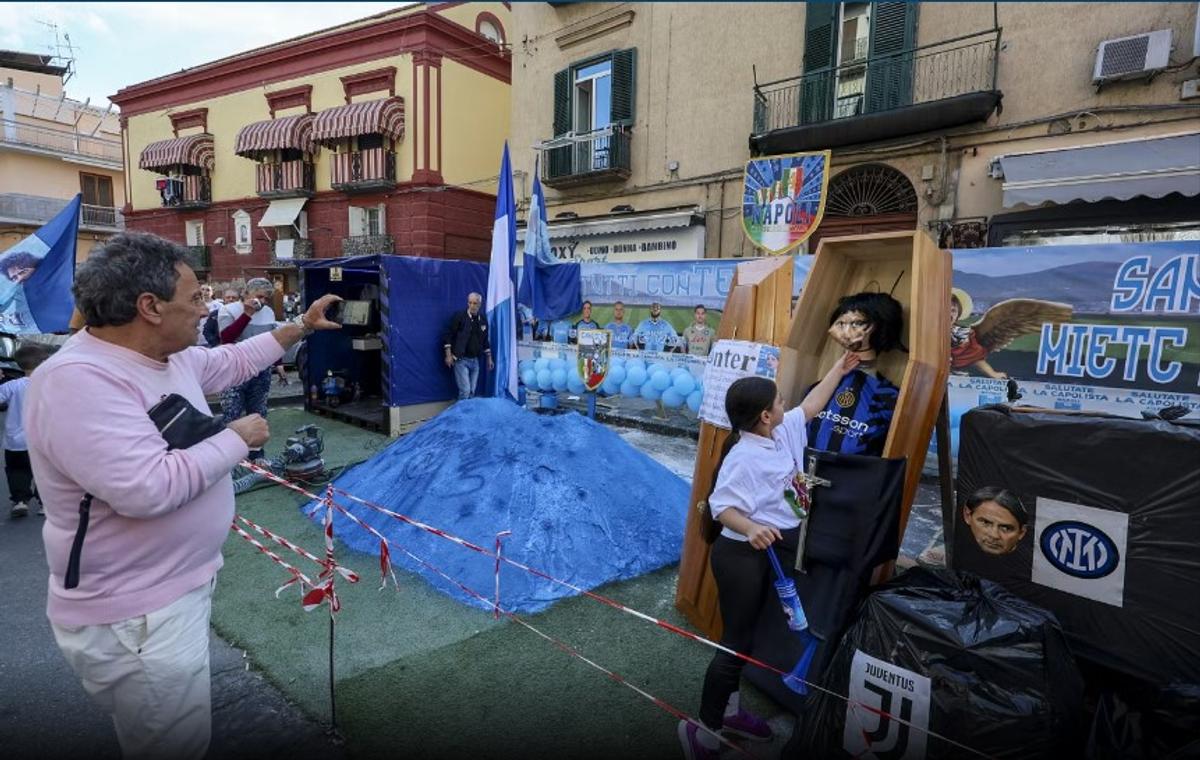 Haos la Napoli! Peste 100 de răniți pe străzi și un deces, după câștigarea titlului