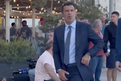 Luis Figo, scandal cu fanii Barcelonei la Lisabona