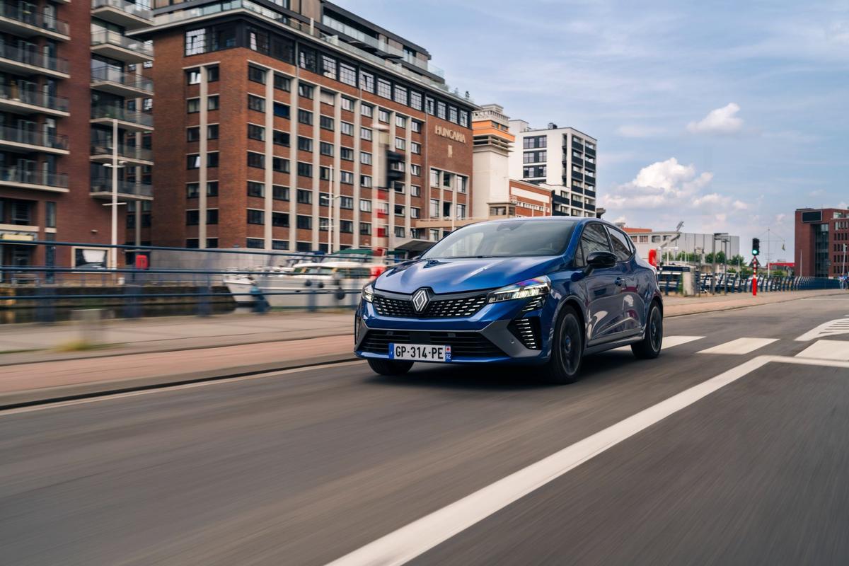 Dacia Sandero a pierdut primul loc în Europa! Cum arată mașina ieftină și cochetă care a depășit-o la vânzări