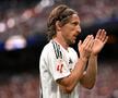 Copleșitor! S-au oprit în timpul meciului și au format garda de onoare pentru Luka Modric. Croatul, în lacrimi la ultimul lui meci pe „Bernabeu”