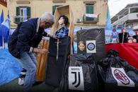 Macabru: după ce au sărbătorit titlul, fanii lui Napoli și-au 
