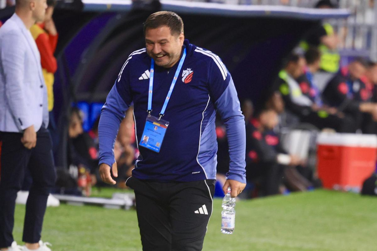 A primit „galben” din partea lui Istvan Kovacs, iar apoi a avut o criză de râs la adresa arbitrului