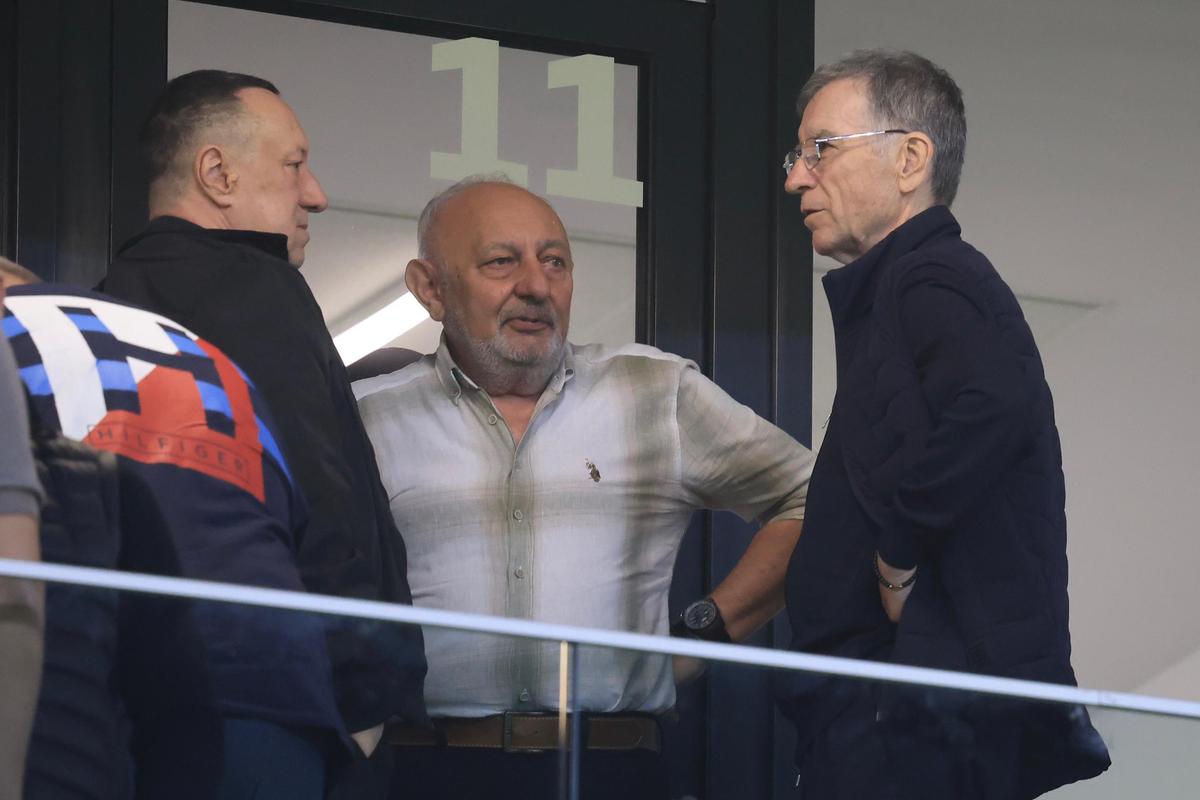 Apariție rară pe stadion! Valeriu Argăseală, prezent la FCSB - Botoșani, după o pauză de un an!