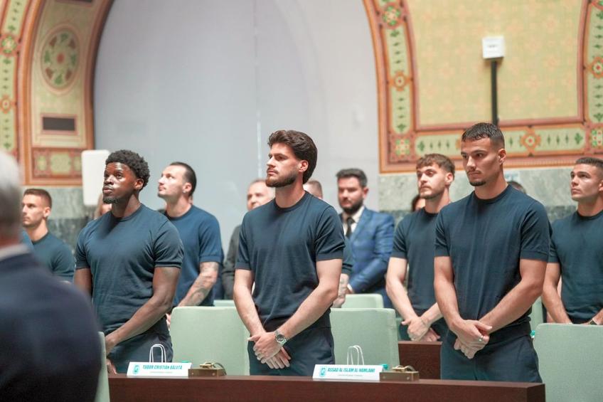 Primăria Craiova va ajuta cu bani clubul de fotbal // foto: Facebook UCV